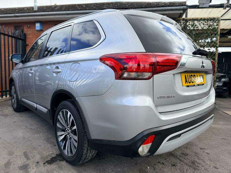 2020 MITSUBISHI OUTLANDER 2020 MITSUBISHI OUTLANDER