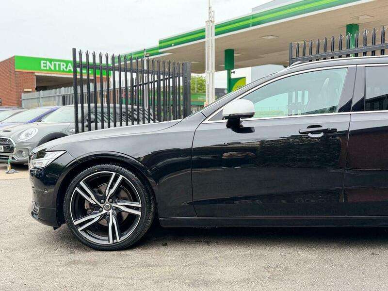 2018 VOLVO V90 2018 VOLVO V90