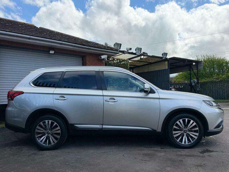 2020 MITSUBISHI OUTLANDER 2020 MITSUBISHI OUTLANDER