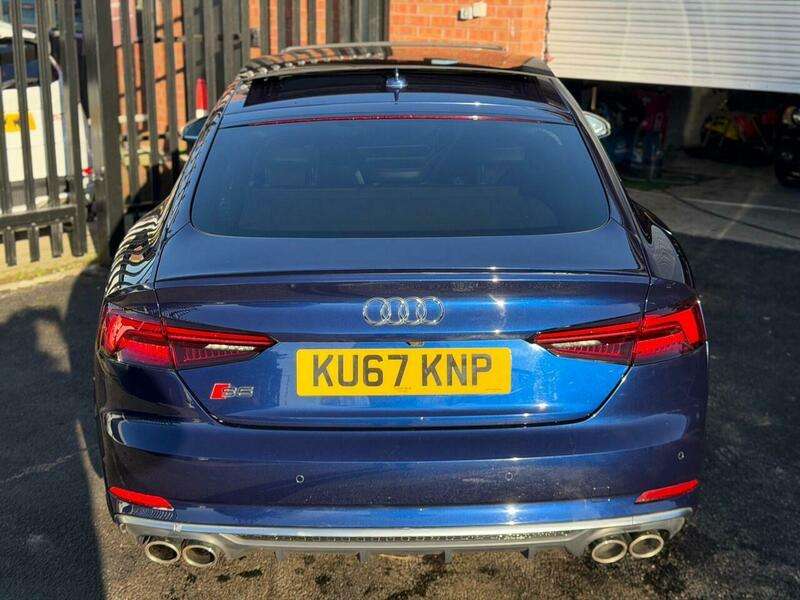 2017 AUDI S5 2017 AUDI S5