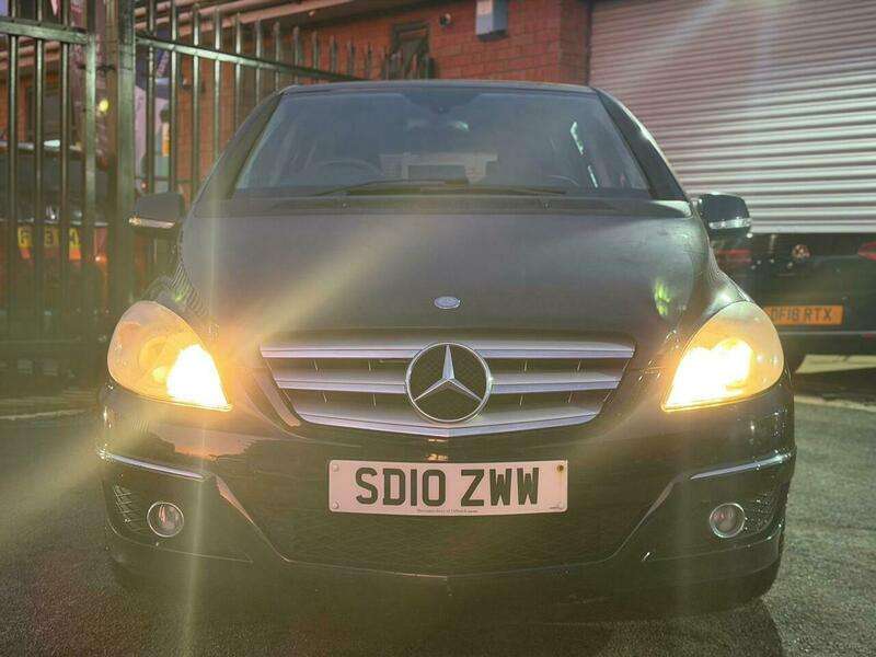 A 2010 MERCEDES-BENZ B CLASS 1.5 B160 BlueEfficiency SE 5dr A 2010 MERCEDES-BENZ B CLASS 1.5 B160 BlueEfficiency SE 5dr