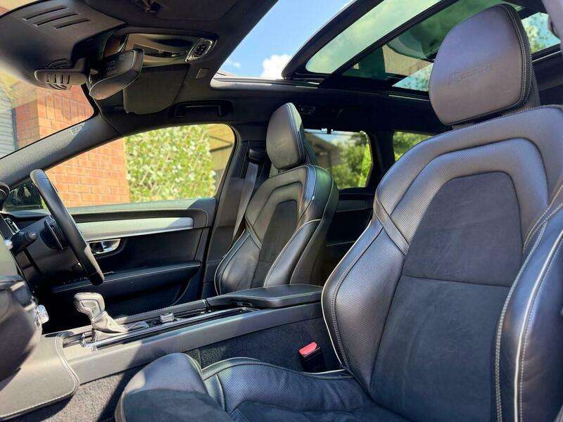 2020 VOLVO V90 2020 VOLVO V90