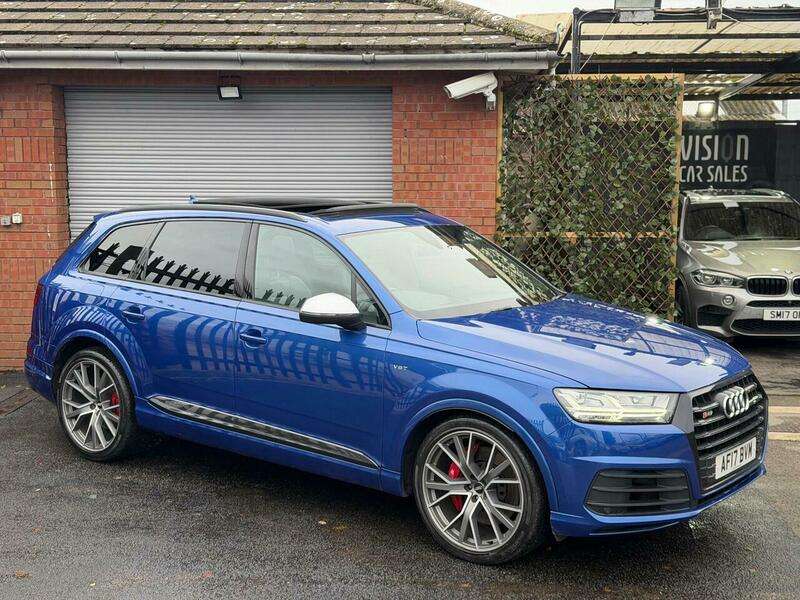 A 2017 AUDI SQ7 4.0 TDI V8 Tiptronic quattro Euro 6 (s/s) 5dr A 2017 AUDI SQ7 4.0 TDI V8 Tiptronic quattro Euro 6 (s/s) 5dr
