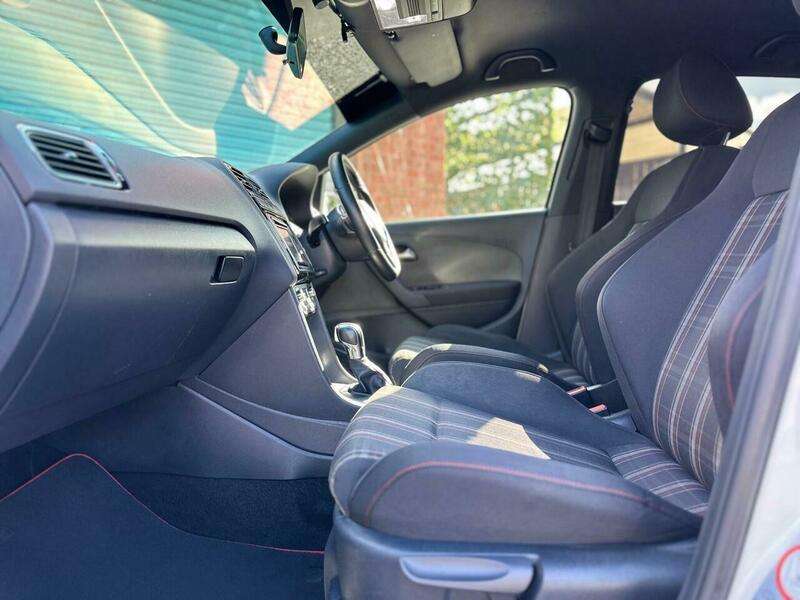 2012 VOLKSWAGEN POLO 2012 VOLKSWAGEN POLO