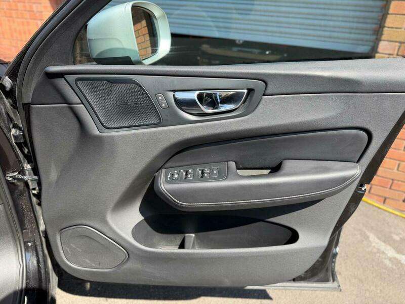 2019 VOLVO XC60 2019 VOLVO XC60