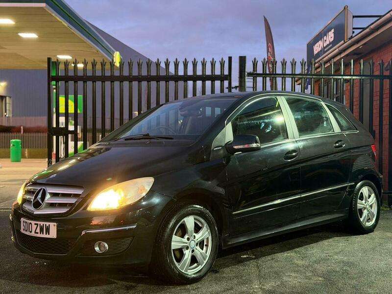 A 2010 MERCEDES-BENZ B CLASS 1.5 B160 BlueEfficiency SE 5dr A 2010 MERCEDES-BENZ B CLASS 1.5 B160 BlueEfficiency SE 5dr