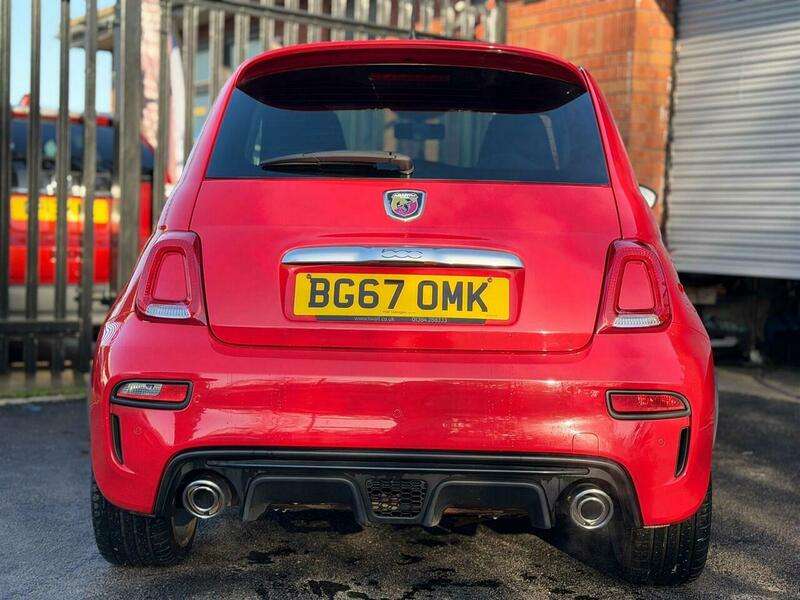 2017 ABARTH 595 2017 ABARTH 595