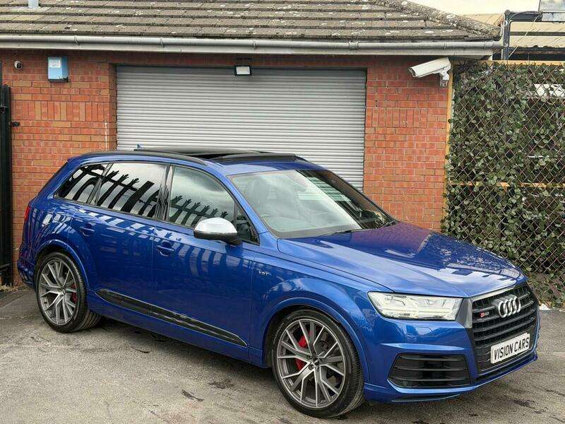 A 2017 AUDI SQ7 4.0 TDI V8 Tiptronic quattro Euro 6 (s/s) 5dr A 2017 AUDI SQ7 4.0 TDI V8 Tiptronic quattro Euro 6 (s/s) 5dr