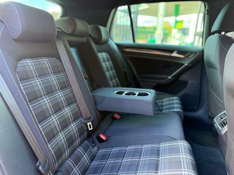 2016 VOLKSWAGEN GOLF 2016 VOLKSWAGEN GOLF