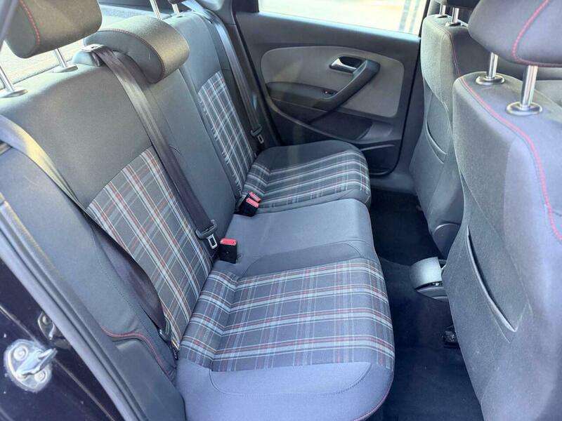 2011 VOLKSWAGEN POLO 2011 VOLKSWAGEN POLO