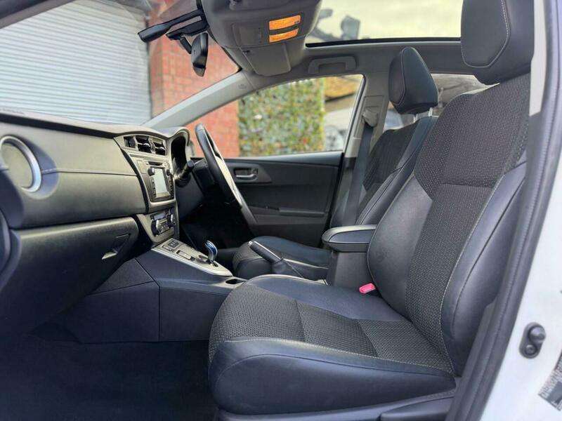 2015 TOYOTA AURIS 2015 TOYOTA AURIS