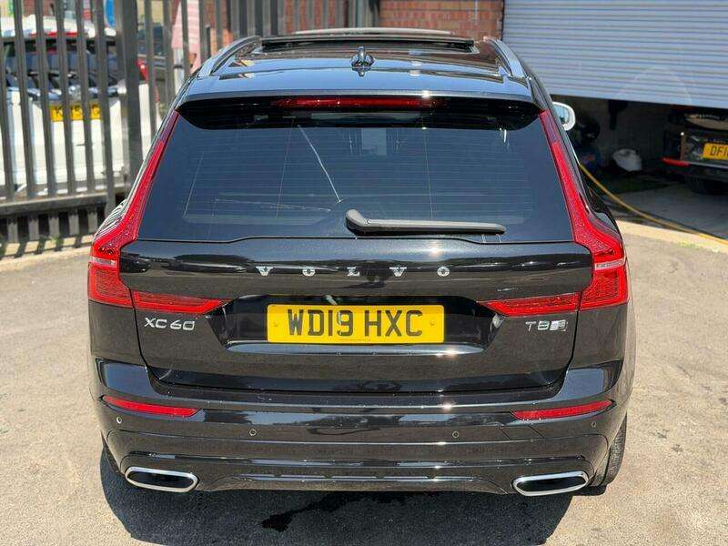 2019 VOLVO XC60 2019 VOLVO XC60