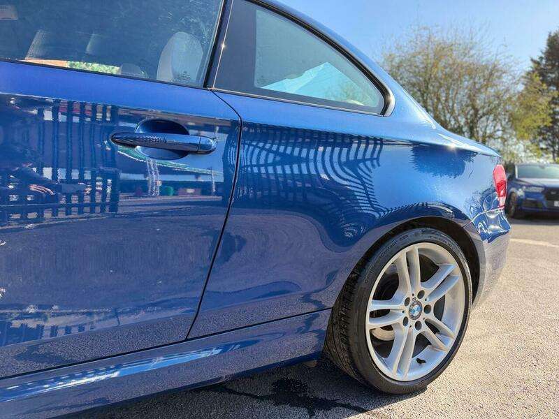 2011 BMW 1 SERIES 2011 BMW 1 SERIES