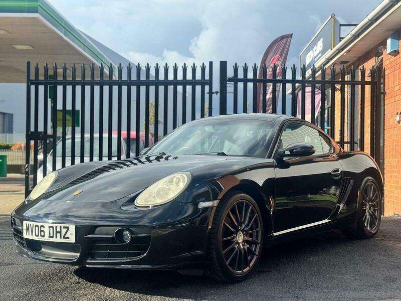 A 2006 PORSCHE CAYMAN 24V S A 2006 PORSCHE CAYMAN 24V S