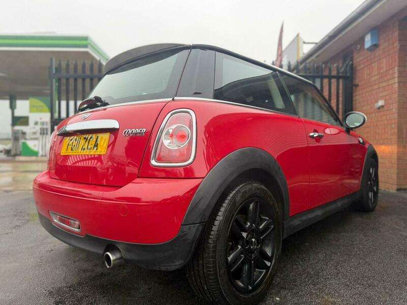 2011 MINI HATCH 2011 MINI HATCH