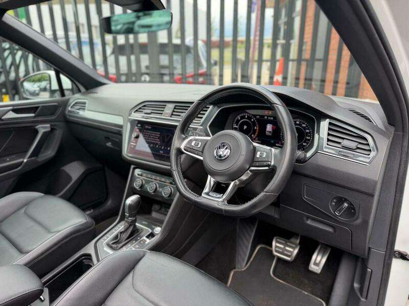 2018 VOLKSWAGEN TIGUAN 2018 VOLKSWAGEN TIGUAN