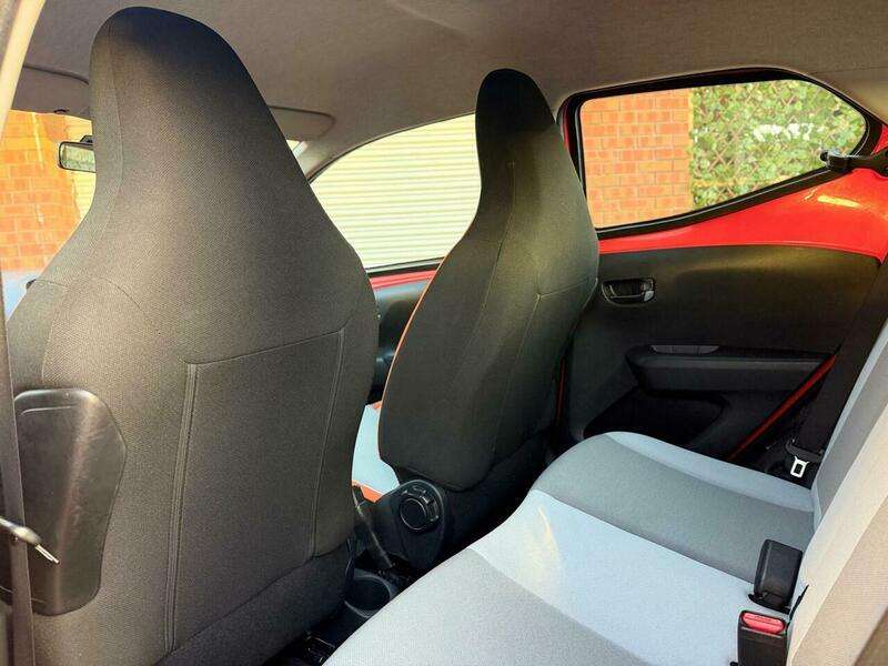 2015 TOYOTA AYGO 2015 TOYOTA AYGO