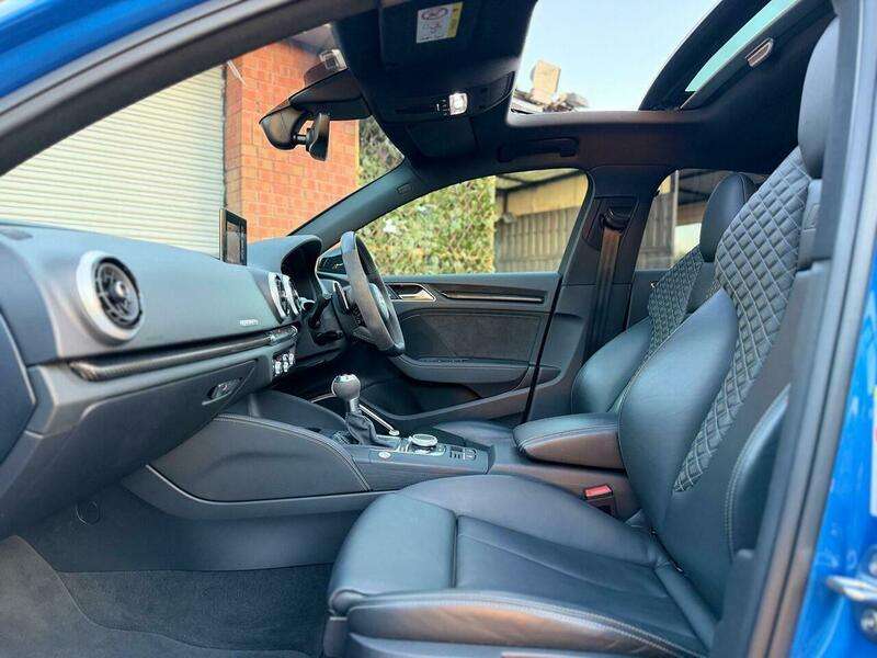 2025 AUDI RS3 2025 AUDI RS3