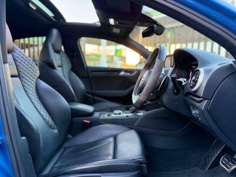 2025 AUDI RS3 2025 AUDI RS3