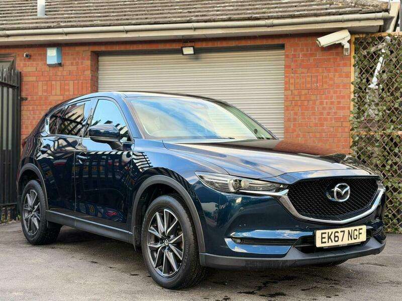 A 2017 MAZDA CX-5 2.0 SKYACTIV-G Sport Nav Euro 6 (s/s) 5dr A 2017 MAZDA CX-5 2.0 SKYACTIV-G Sport Nav Euro 6 (s/s) 5dr