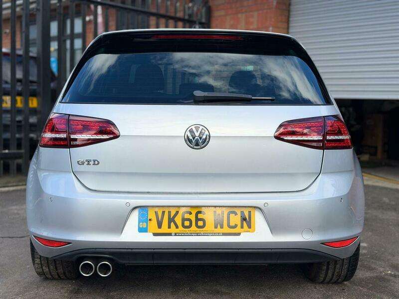 2016 VOLKSWAGEN GOLF 2016 VOLKSWAGEN GOLF