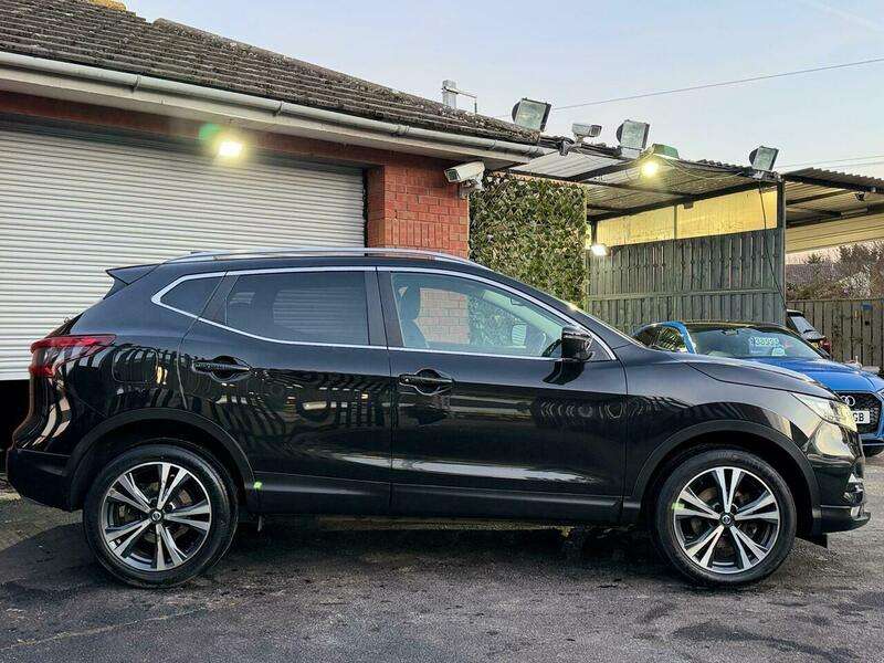 null NISSAN QASHQAI null NISSAN QASHQAI