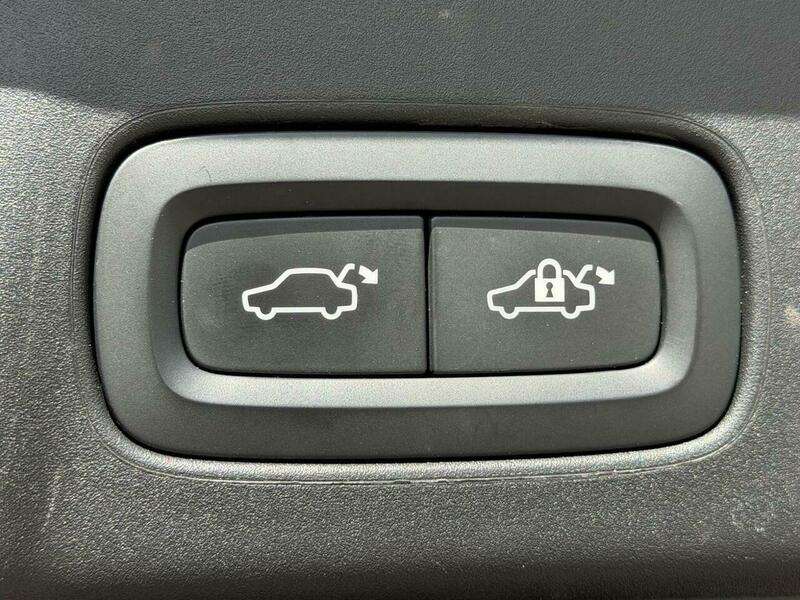 2020 VOLVO V90 2020 VOLVO V90