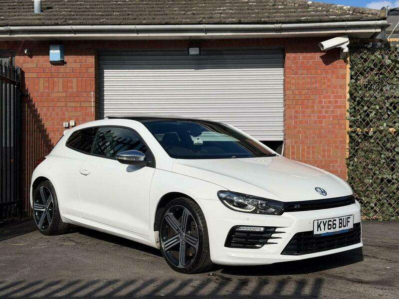 A 2016 VOLKSWAGEN SCIROCCO 2.0 TSI BlueMotion Tech R Euro 6 (s/s) 3dr A 2016 VOLKSWAGEN SCIROCCO 2.0 TSI BlueMotion Tech R Euro 6 (s/s) 3dr