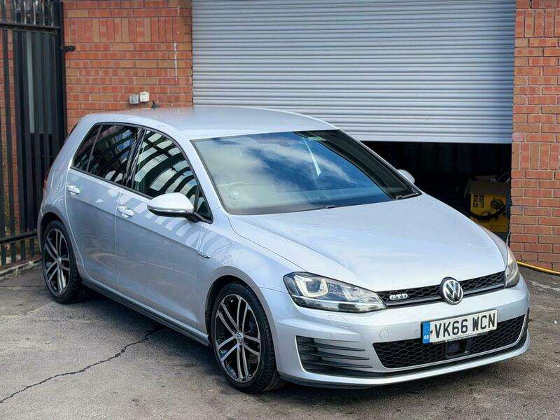 A 2016 VOLKSWAGEN GOLF 2.0 TDI BlueMotion Tech GTD DSG Euro 6 (s/s) 5dr A 2016 VOLKSWAGEN GOLF 2.0 TDI BlueMotion Tech GTD DSG Euro 6 (s/s) 5dr