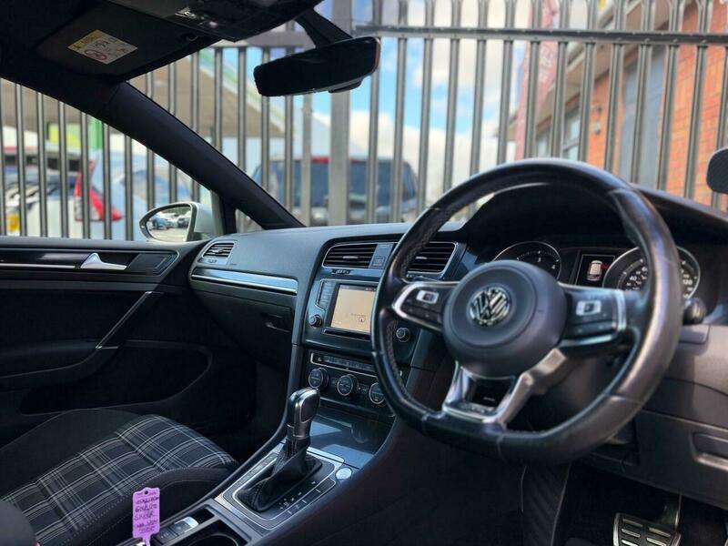 2016 VOLKSWAGEN GOLF 2016 VOLKSWAGEN GOLF