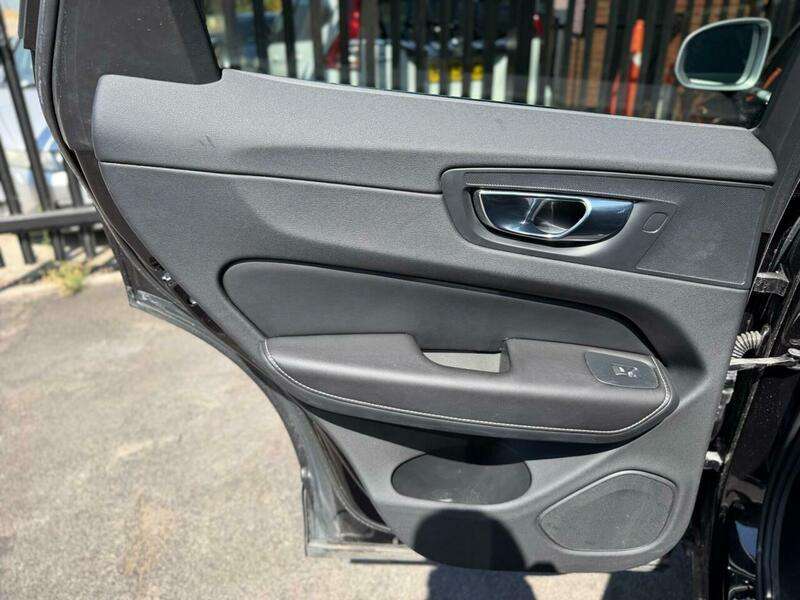 2019 VOLVO XC60 2019 VOLVO XC60