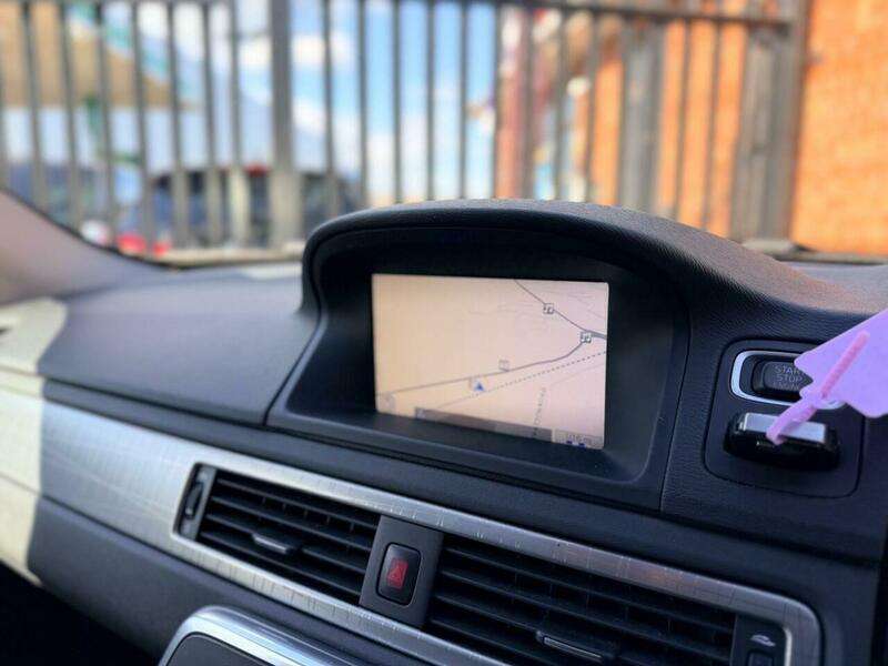 2011 VOLVO XC70 2011 VOLVO XC70