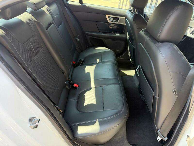 2014 JAGUAR XF 2014 JAGUAR XF