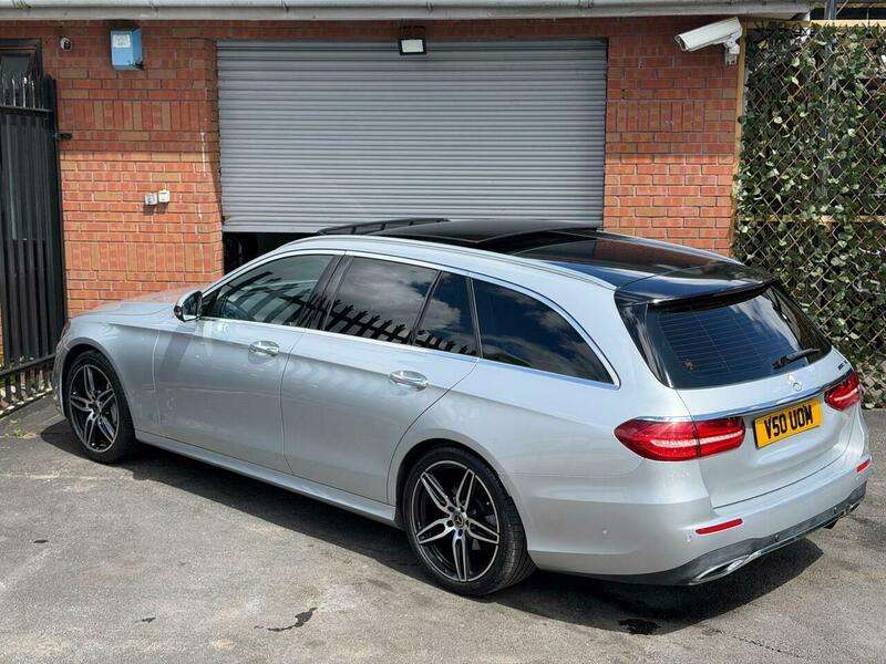 A 2016 MERCEDES-BENZ E CLASS 2.0 E220d AMG Line (Premium Plus) G-Tronic+ Euro 6 (s/s) 5dr A 2016 MERCEDES-BENZ E CLASS 2.0 E220d AMG Line (Premium Plus) G-Tronic+ Euro 6 (s/s) 5dr