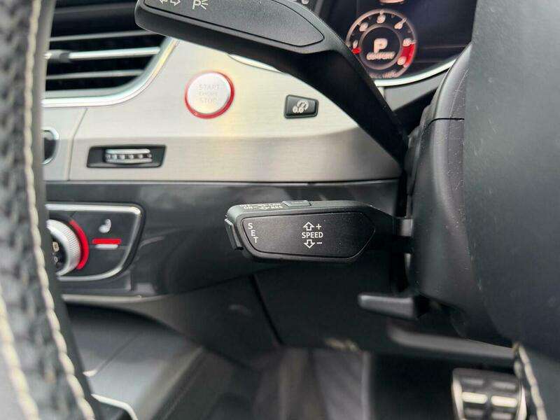 2017 AUDI SQ7 2017 AUDI SQ7