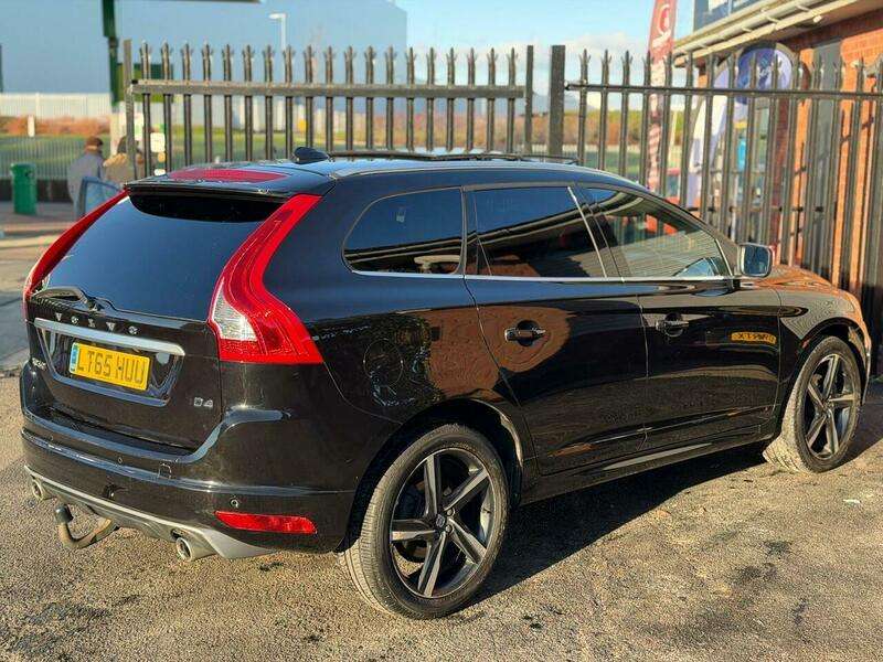 2015 VOLVO XC60 2015 VOLVO XC60