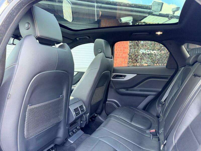 2017 JAGUAR F-PACE 2017 JAGUAR F-PACE
