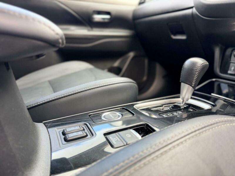 2020 MITSUBISHI OUTLANDER 2020 MITSUBISHI OUTLANDER