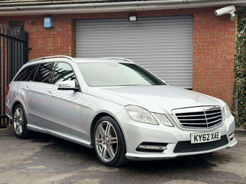 A 2012 MERCEDES-BENZ E CLASS 2.1 E250 CDI BlueEfficiency Sport Tiptronic Euro 5 5dr A 2012 MERCEDES-BENZ E CLASS 2.1 E250 CDI BlueEfficiency Sport Tiptronic Euro 5 5dr
