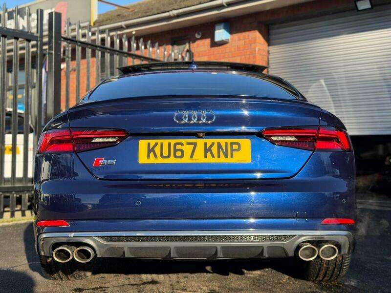 2017 AUDI S5 2017 AUDI S5