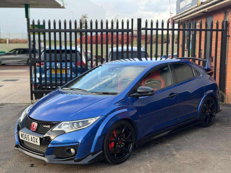 A 2016 HONDA CIVIC 2.0 i-VTEC Type R GT Euro 6 (s/s) 5dr A 2016 HONDA CIVIC 2.0 i-VTEC Type R GT Euro 6 (s/s) 5dr