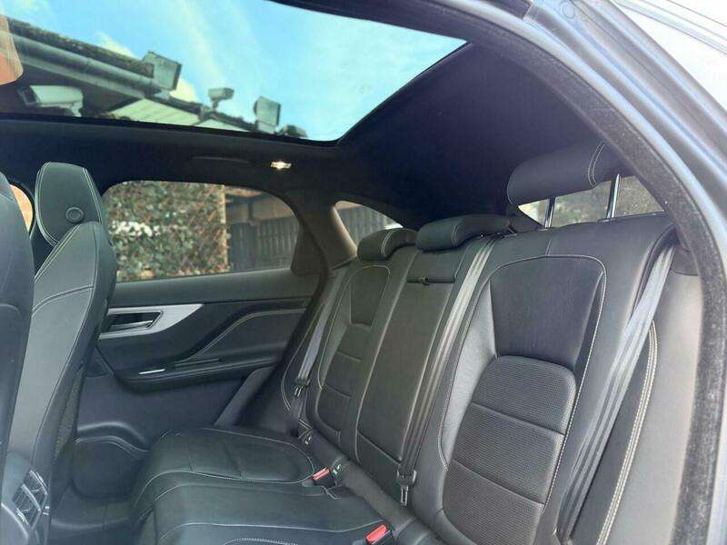 2017 JAGUAR F-PACE 2017 JAGUAR F-PACE