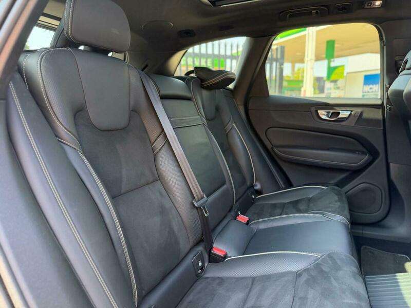 2019 VOLVO XC60 2019 VOLVO XC60