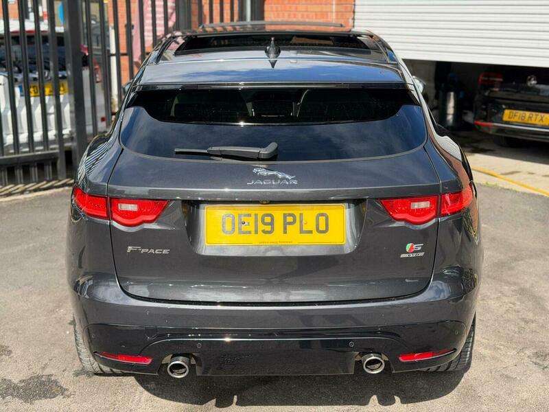 2019 JAGUAR F-PACE 2019 JAGUAR F-PACE