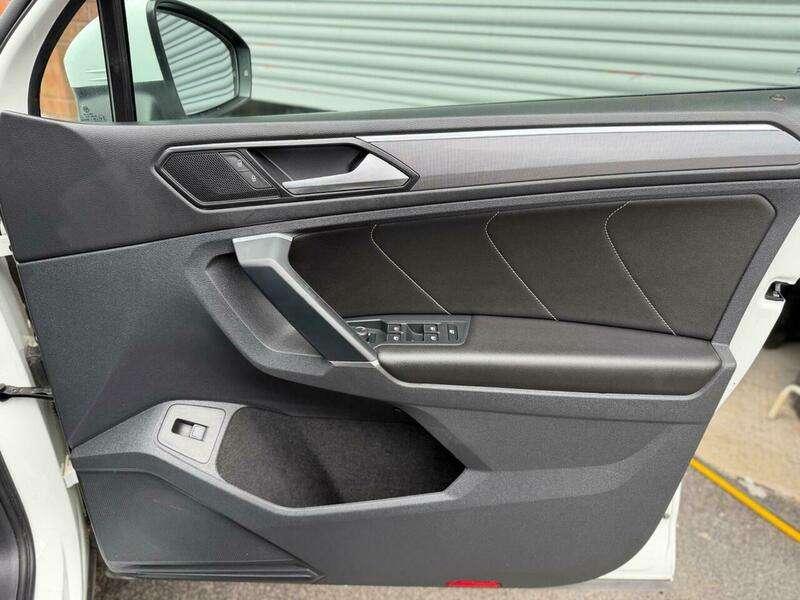2018 VOLKSWAGEN TIGUAN 2018 VOLKSWAGEN TIGUAN