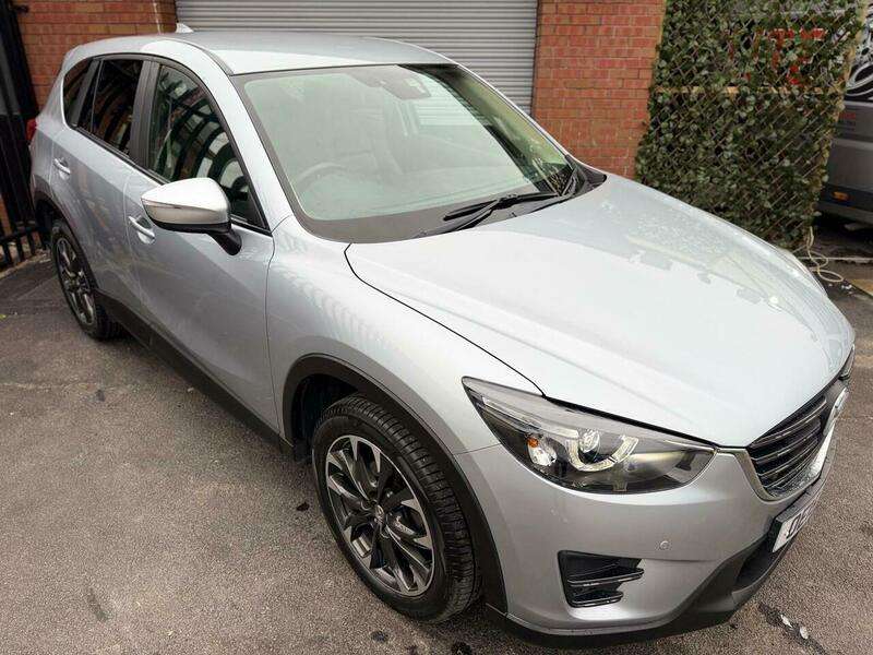 A 2015 MAZDA CX-5 2.0 SKYACTIV-G Sport Nav Euro 6 (s/s) 5dr A 2015 MAZDA CX-5 2.0 SKYACTIV-G Sport Nav Euro 6 (s/s) 5dr