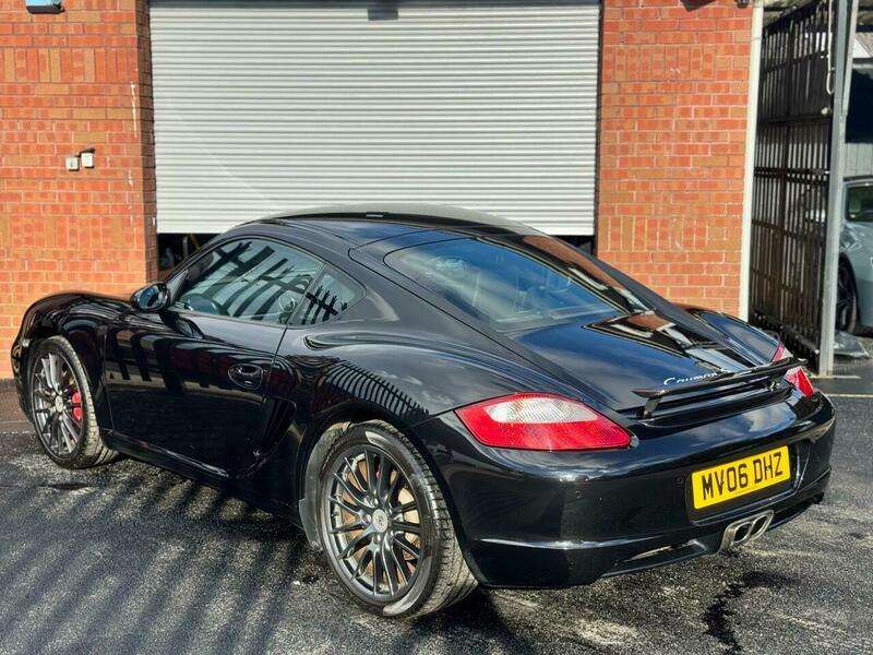 A 2006 PORSCHE CAYMAN 24V S A 2006 PORSCHE CAYMAN 24V S