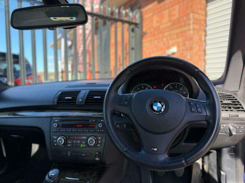 2011 BMW 1 SERIES 2011 BMW 1 SERIES