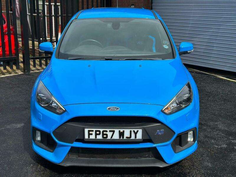 A 2017 FORD FOCUS RS A 2017 FORD FOCUS RS