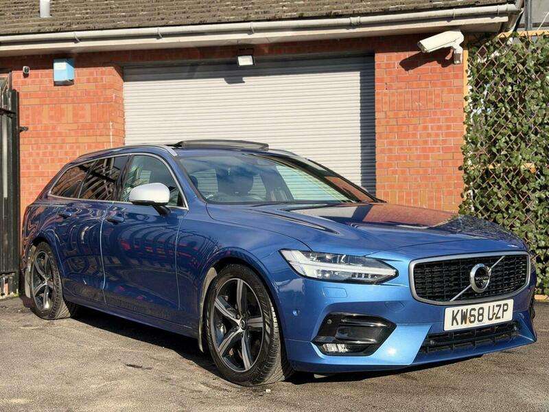 A 2018 VOLVO V90 2.0 D5 PowerPulse R-Design Auto AWD Euro 6 (s/s) 5dr A 2018 VOLVO V90 2.0 D5 PowerPulse R-Design Auto AWD Euro 6 (s/s) 5dr